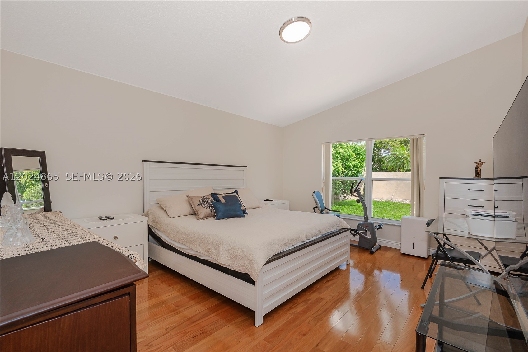 HEFTLER HOMES AT PEMBROKE - Residential
