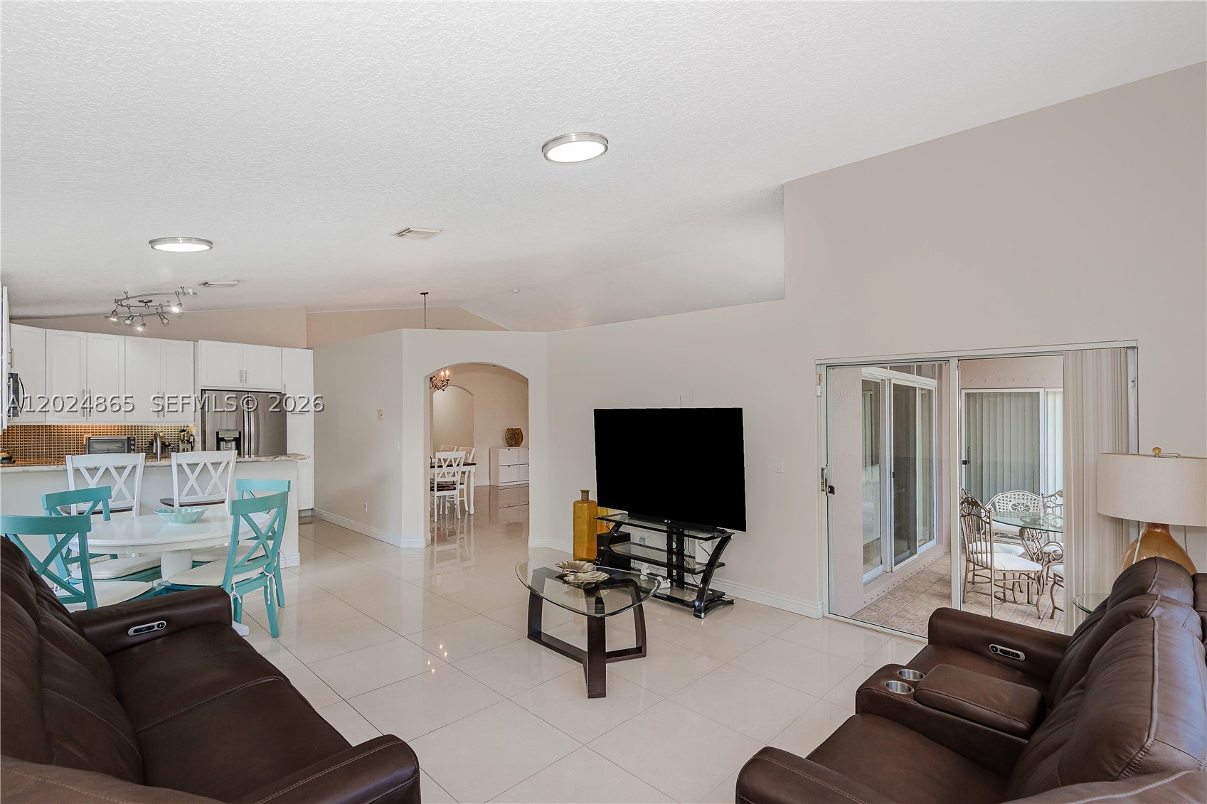 HEFTLER HOMES AT PEMBROKE - Residential