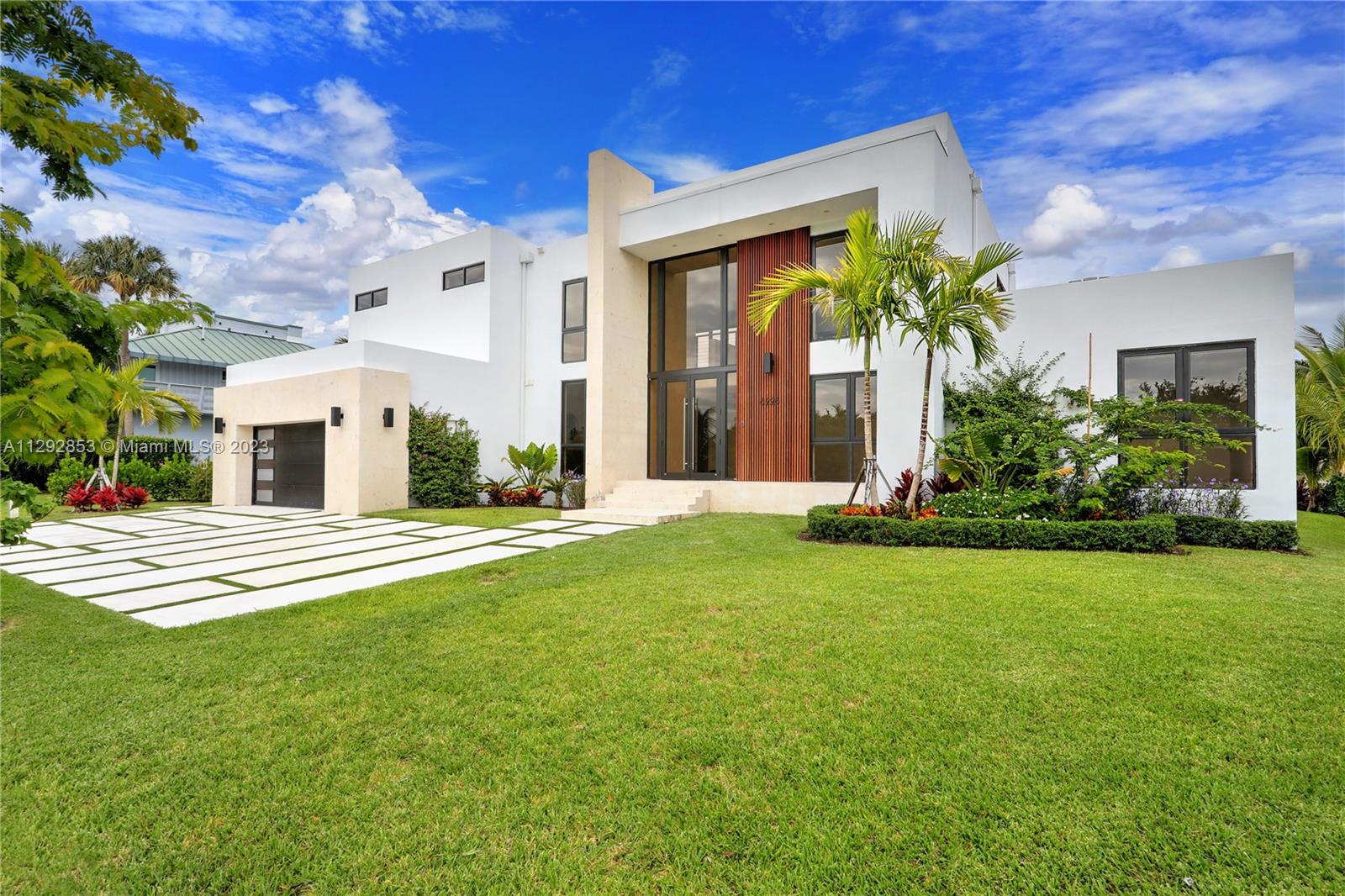 225540 KINGS BAY SUB - Residential