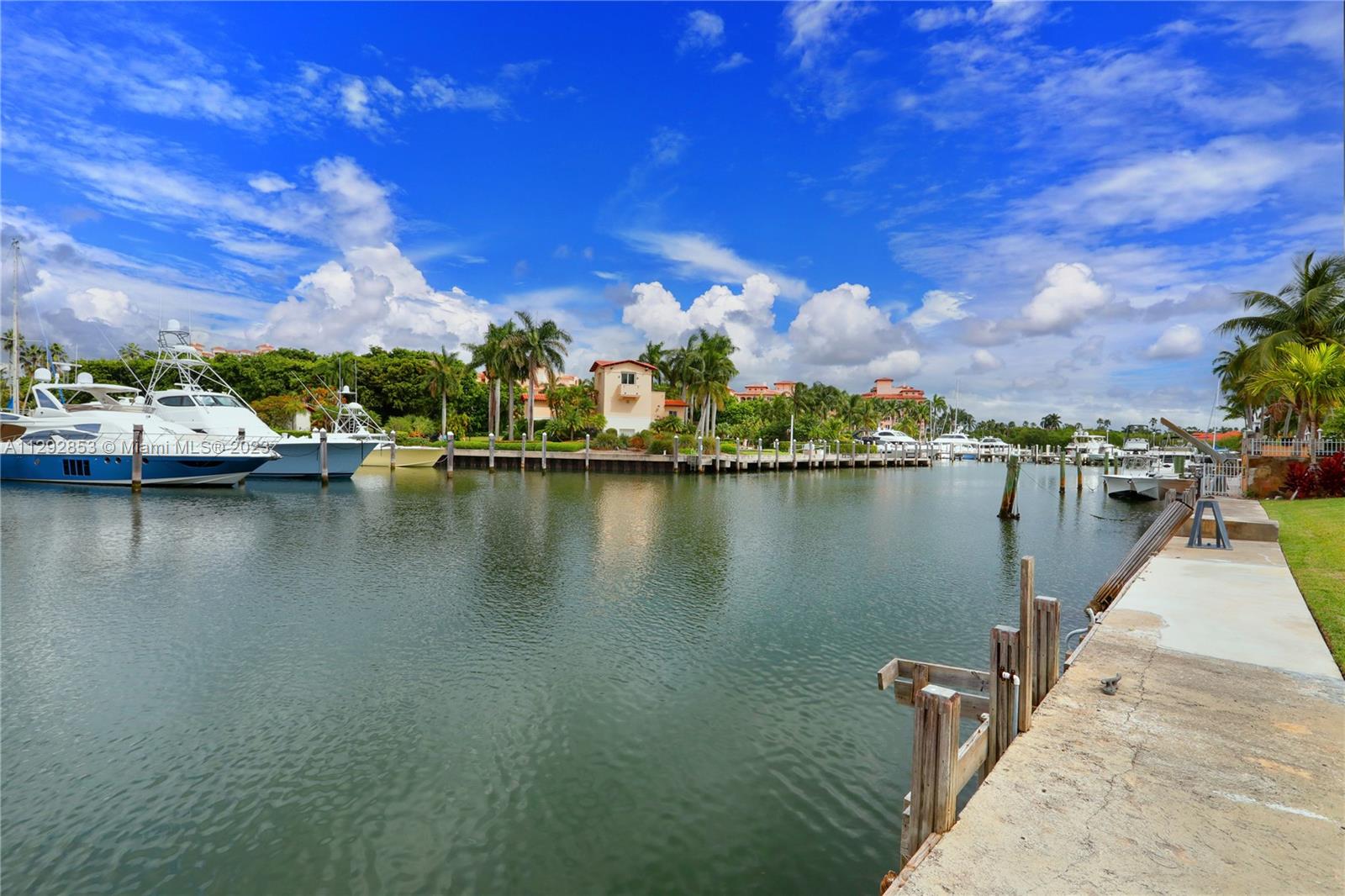225540 KINGS BAY SUB - Residential