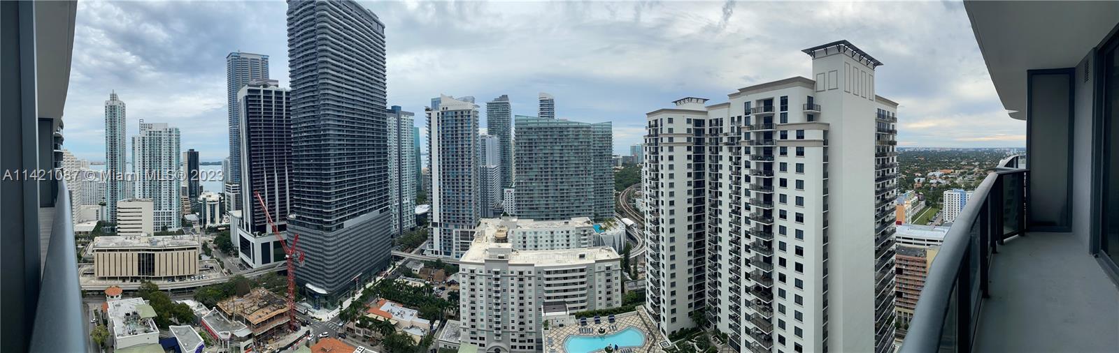 One the hottest buildings in Brickell, amazing views from the city and the ocean, this 1 bedroom + den + 2 full bathroom is the perfect fit for you. Modern unit, floor to ceiling windows, 2 closets at the suite and top of the line kitchen and appliances. Building has TOP Amenities such as rooftop pool, kids area, spa, gym, second pool, steam room, spa, billiard's room, movie theater, business center and party room. Located in the heart of Brickell, a fez steps away from Mary Brickell Village and Brickell City Center.