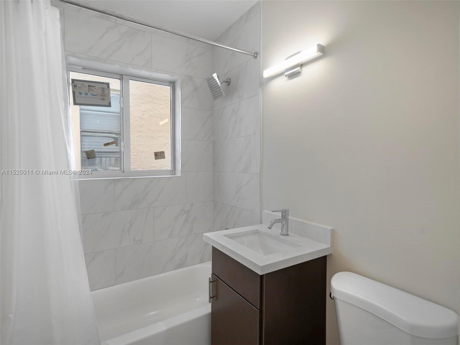 LINCOLN SUB - Residential Lease