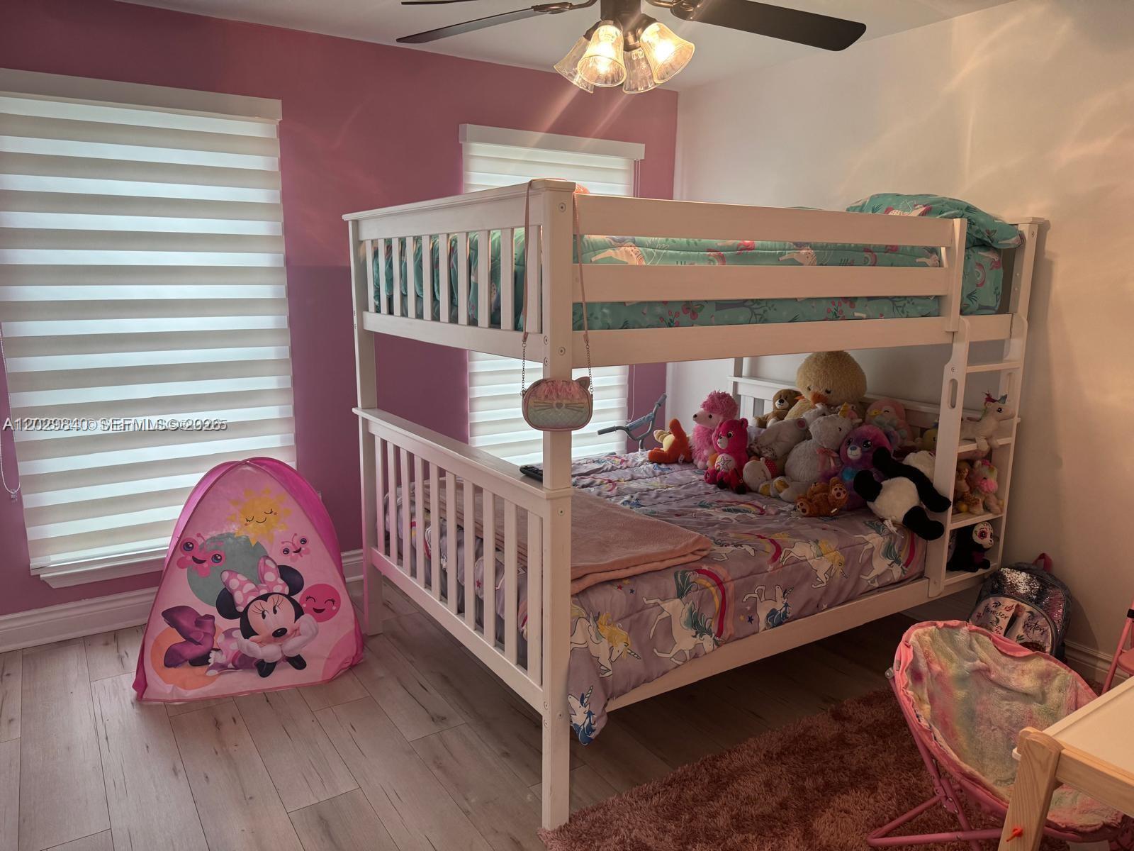 SAVANNAH AT RIVERSIDE CON - Residential Lease