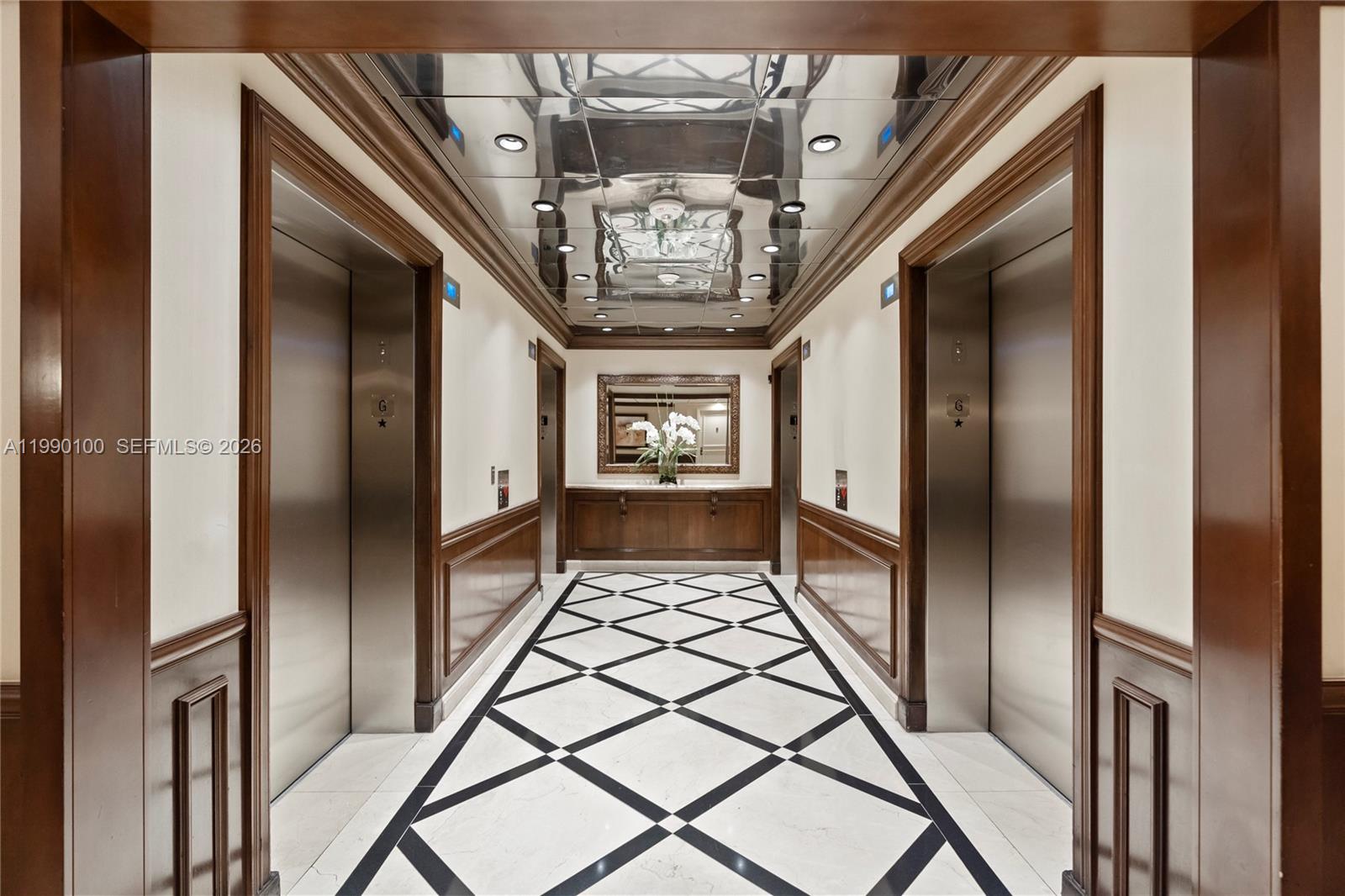 MYSTIC POINTE TOWER 500 C - Residential