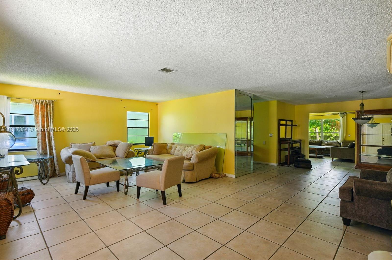 NORTH LAUDERDALE VILLAGE - Residential