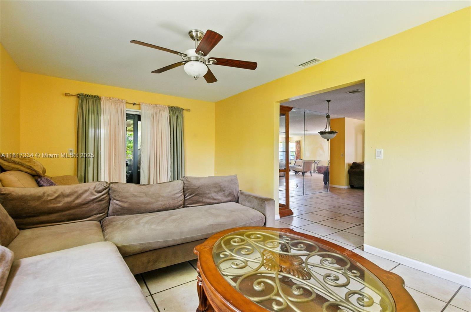 NORTH LAUDERDALE VILLAGE - Residential