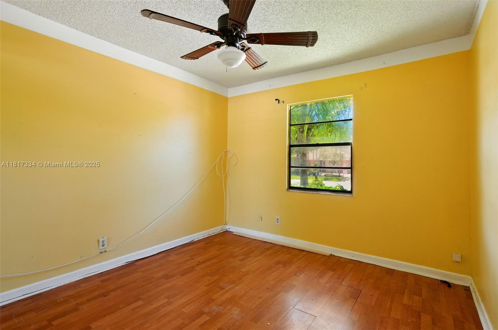 NORTH LAUDERDALE VILLAGE - Residential