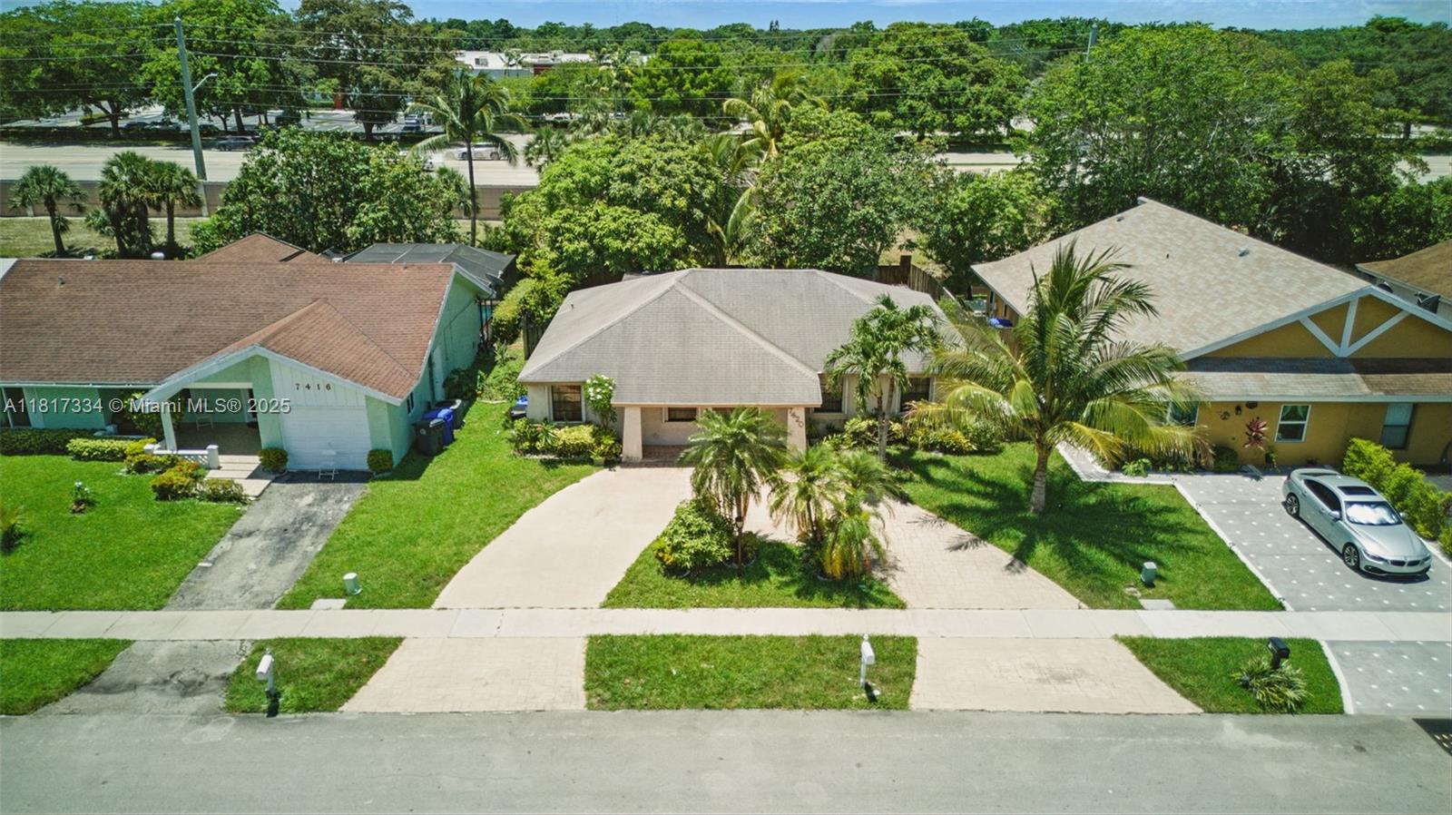 NORTH LAUDERDALE VILLAGE - Residential