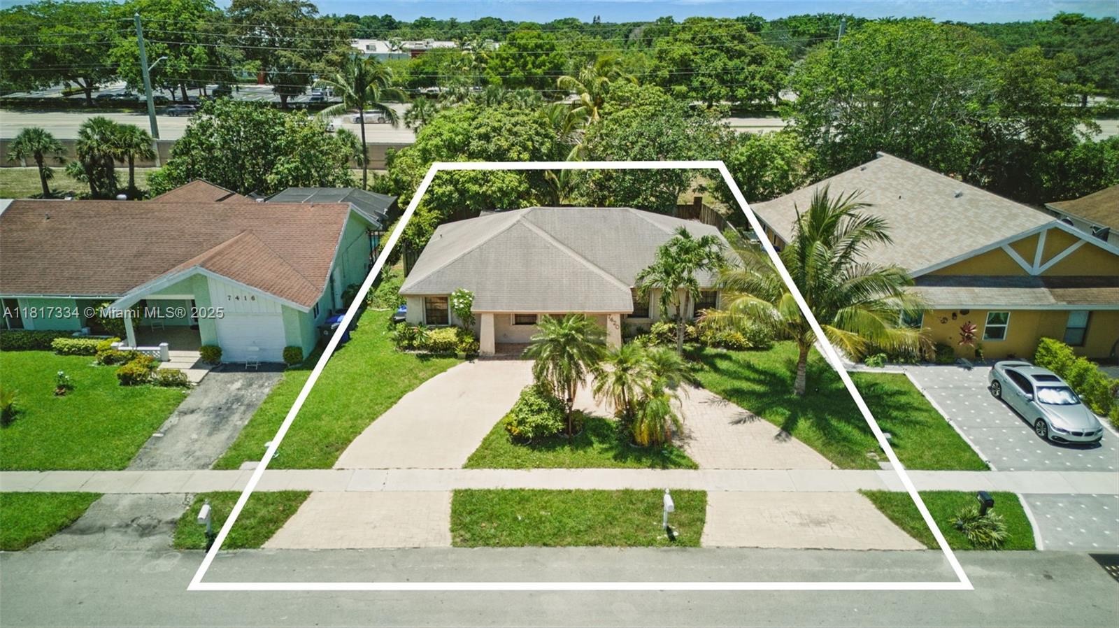 NORTH LAUDERDALE VILLAGE - Residential