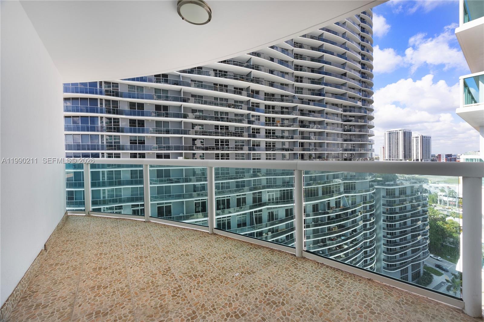 1800 CLUB CONDO - Residential