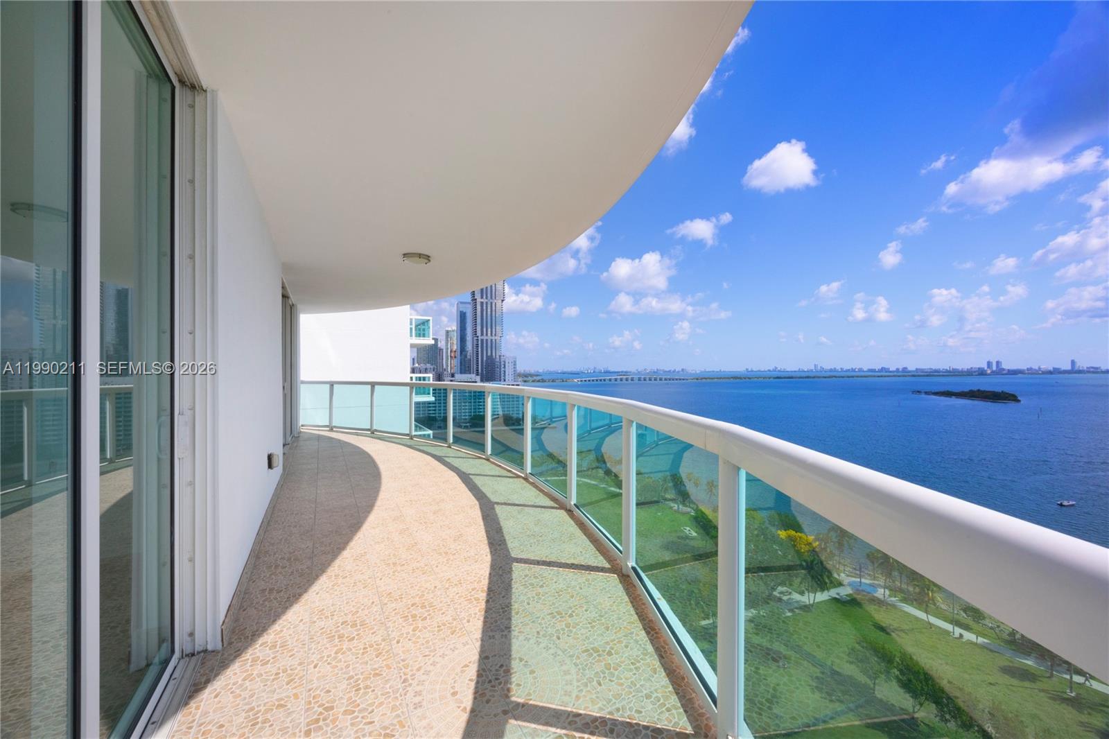 1800 CLUB CONDO - Residential