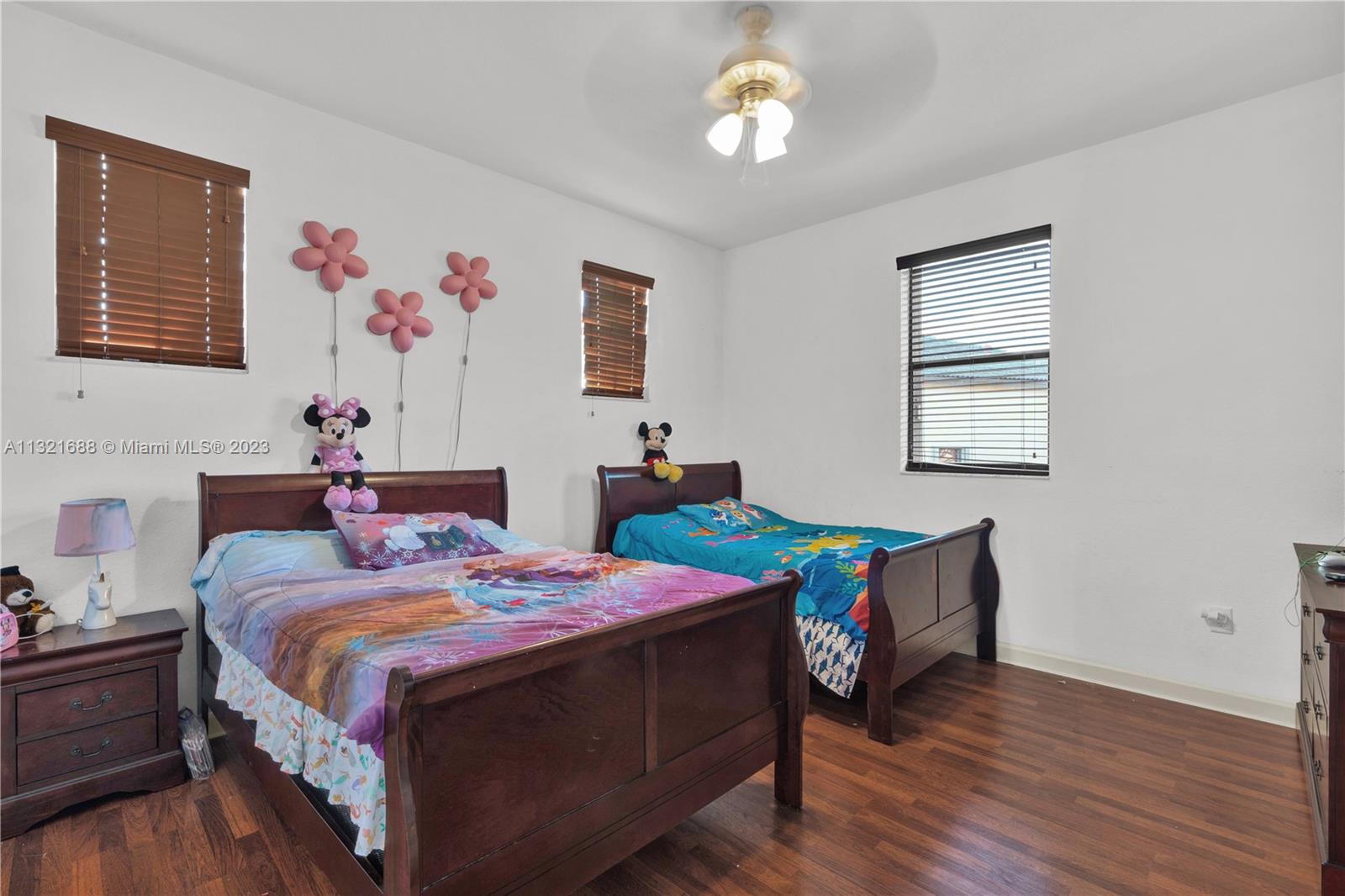 SILVER PALM EAST SECTION - Residential
