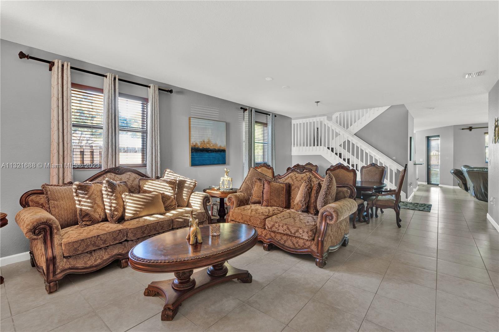 SILVER PALM EAST SECTION - Residential