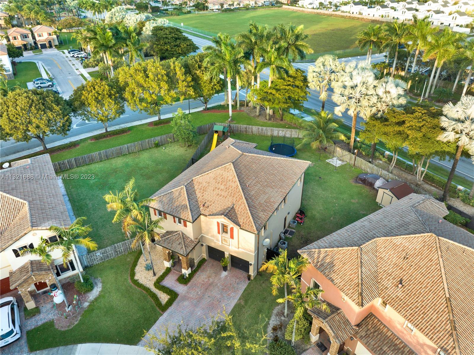 SILVER PALM EAST SECTION - Residential