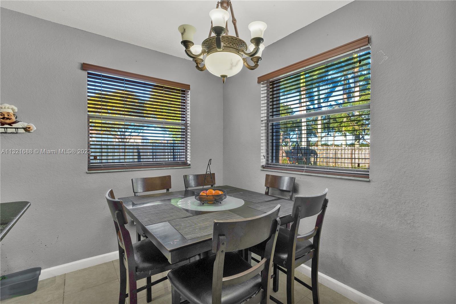 SILVER PALM EAST SECTION - Residential