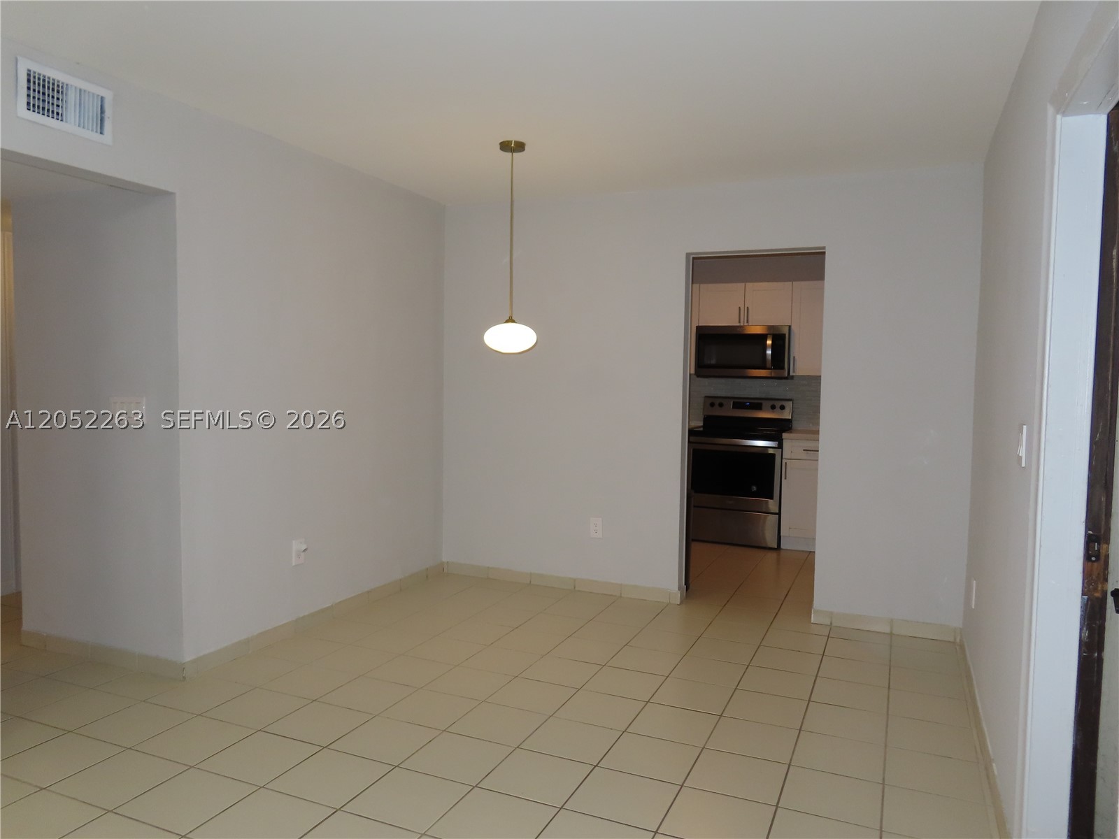 BENT TREE PARCEL 6 CONDO - Residential Lease