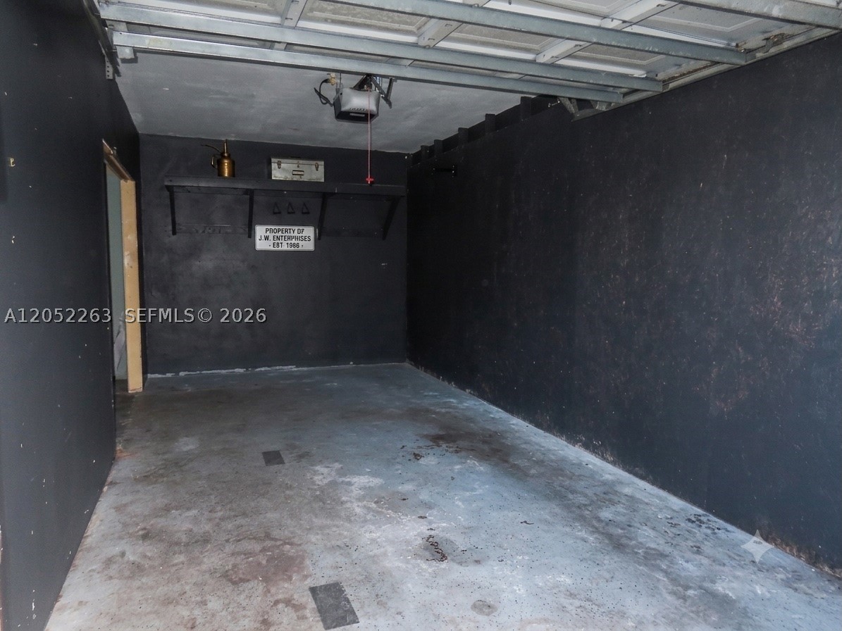BENT TREE PARCEL 6 CONDO - Residential Lease