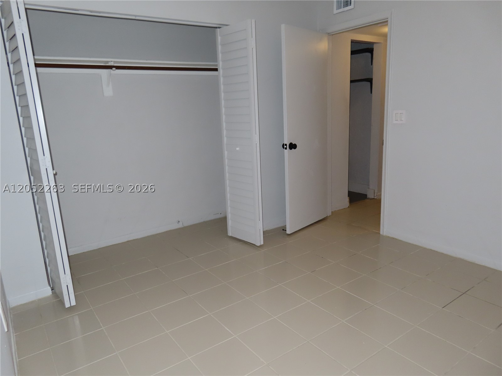 BENT TREE PARCEL 6 CONDO - Residential Lease