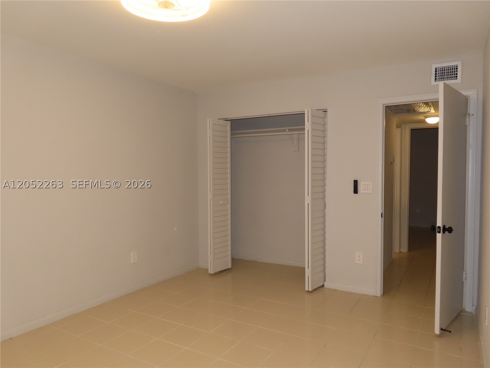 BENT TREE PARCEL 6 CONDO - Residential Lease