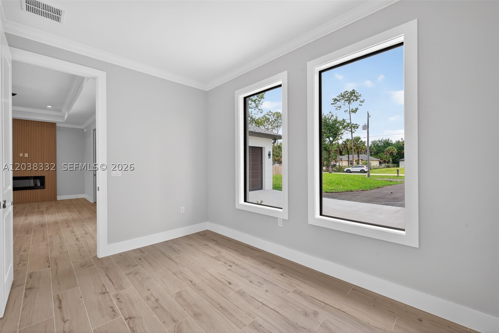 SUN N LAKES - Residential