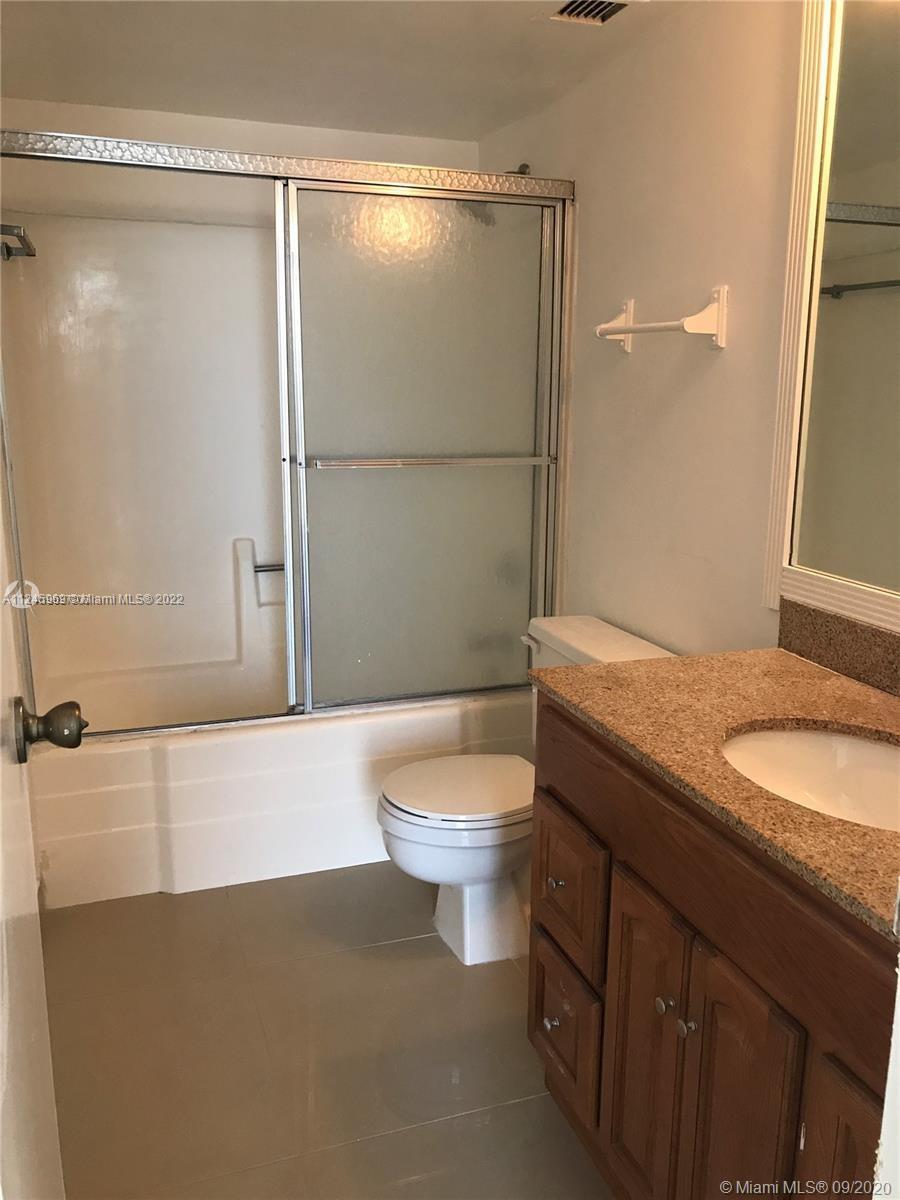 SAILBOAT CAY CONDO - Residential Lease