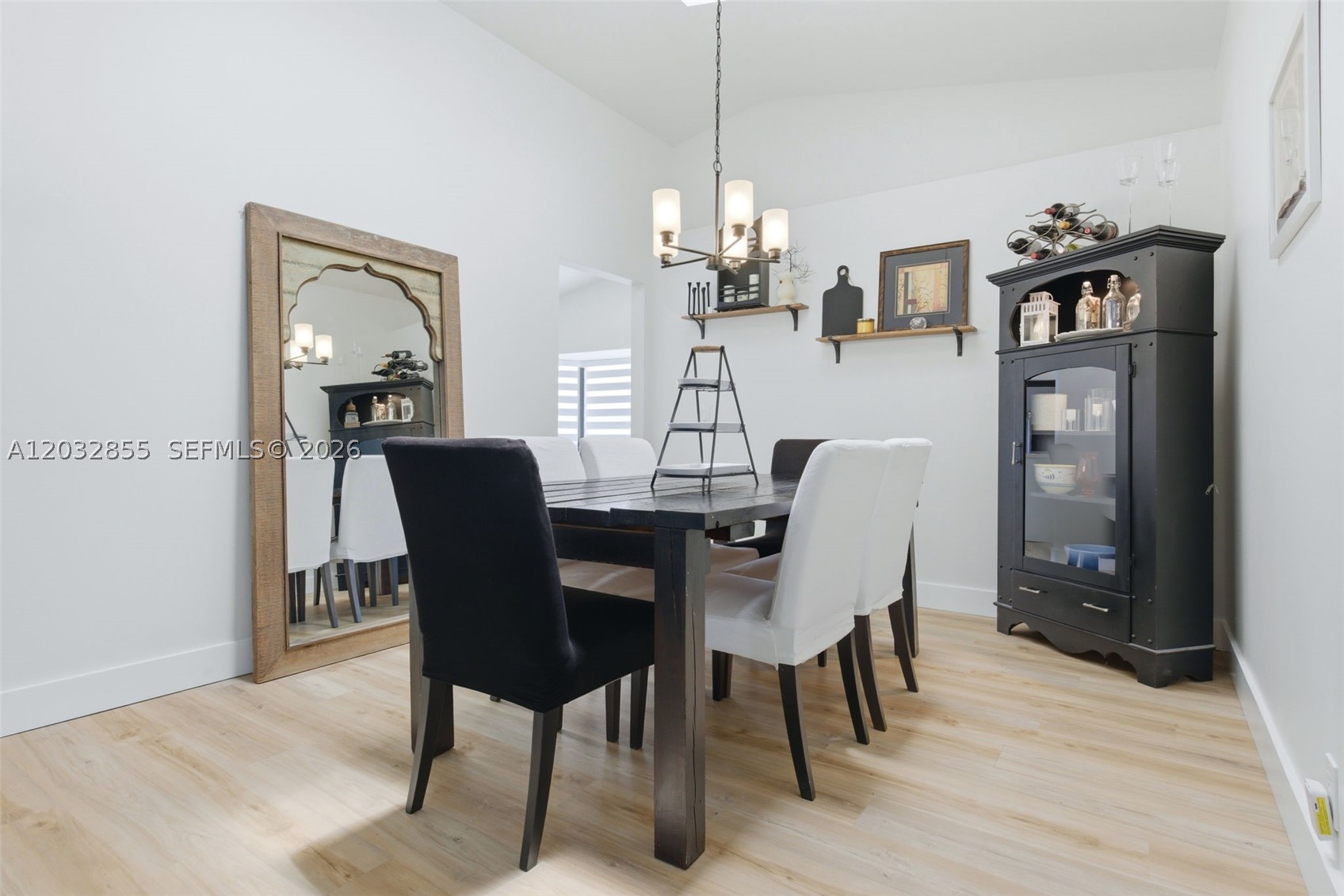 CYPRESS GLEN - Residential