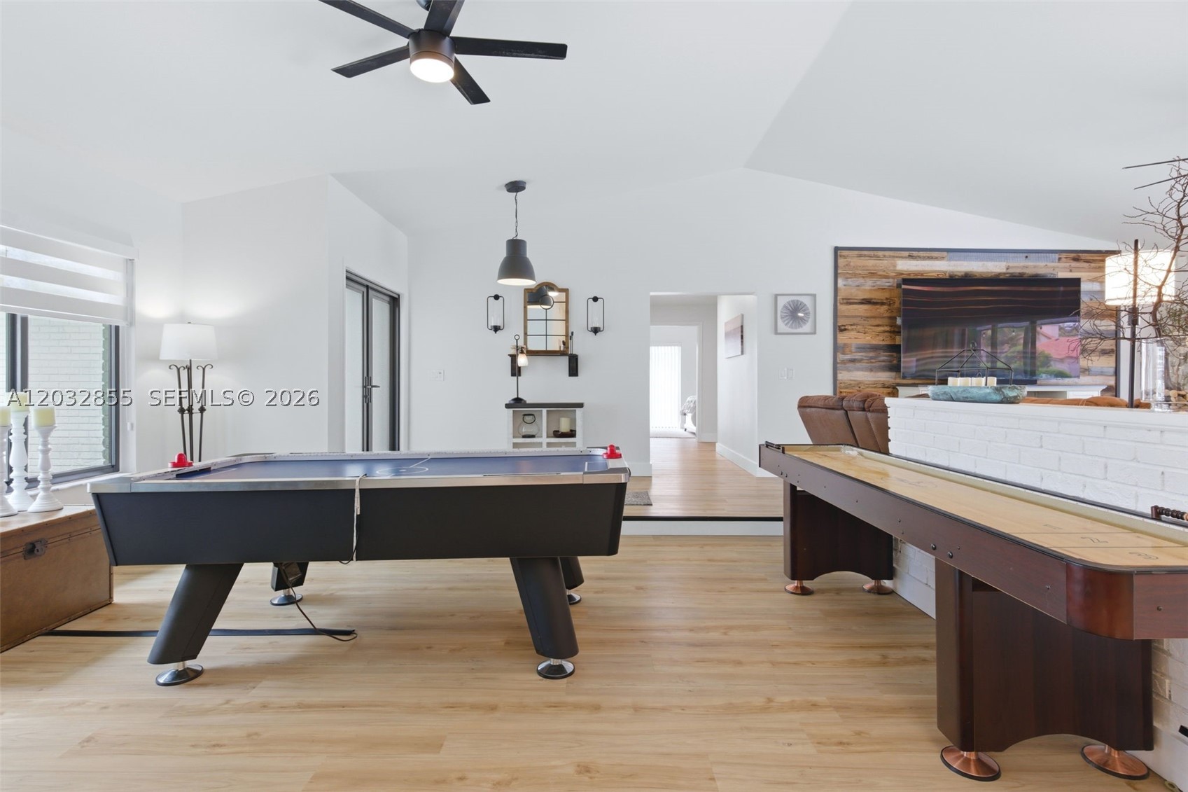 CYPRESS GLEN - Residential