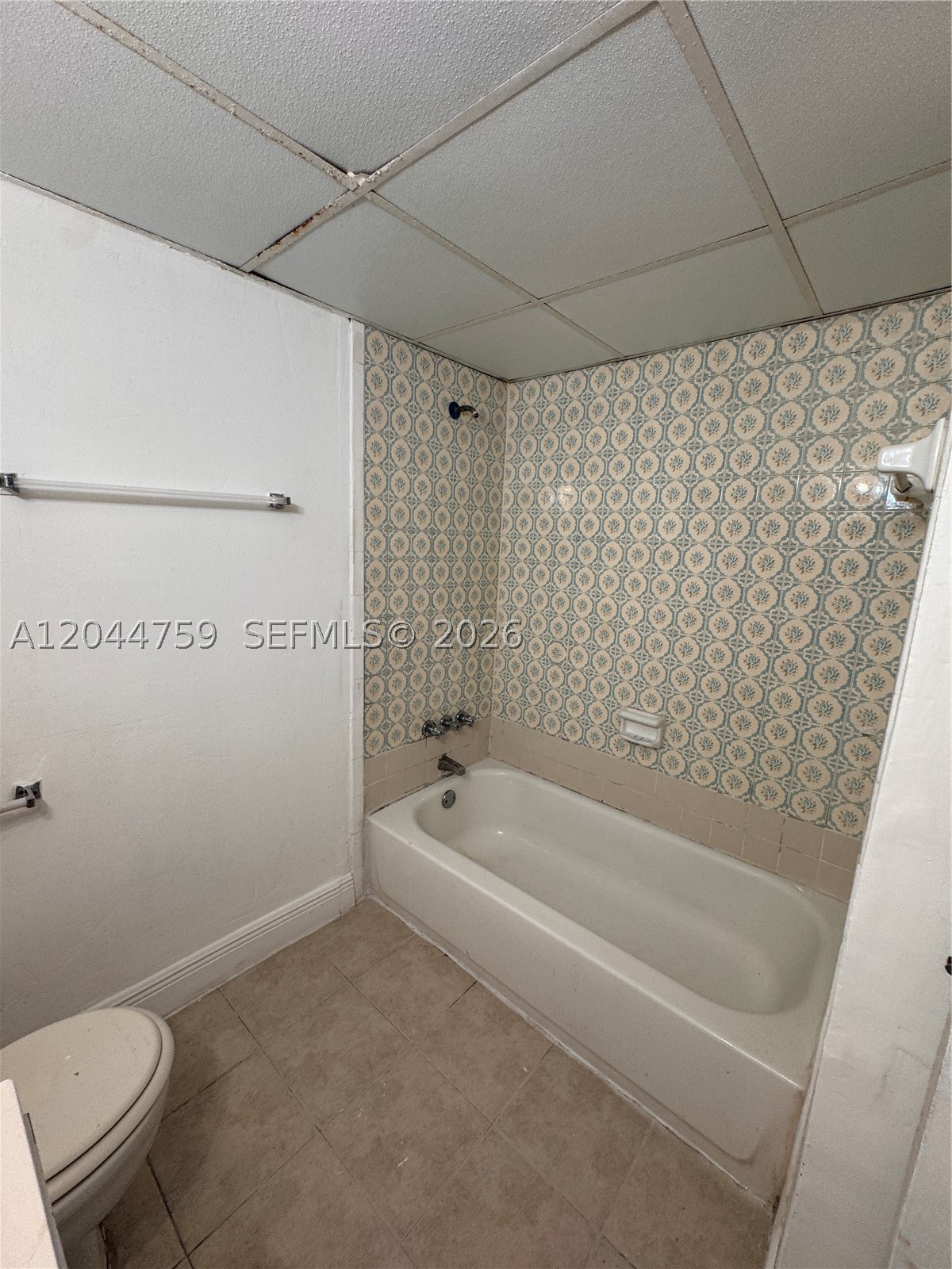 TREE GARDEN CONDO - Residential Lease