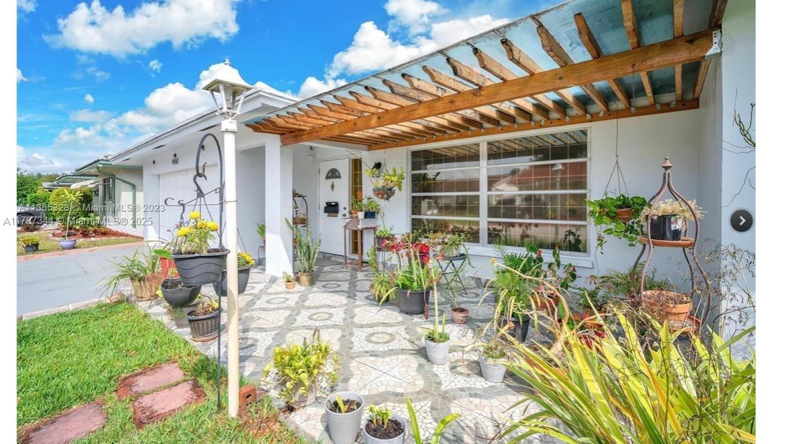 MAINLANDS OF TAMARAC LAKE - Residential