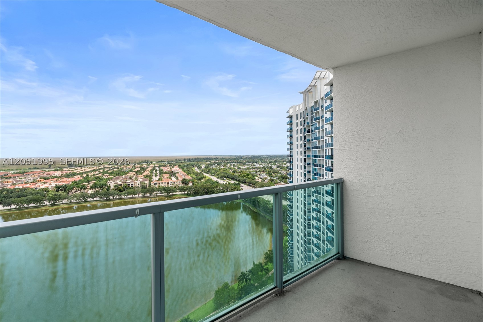 TAO SAWGRASS CONDOMINIUM - Residential Lease