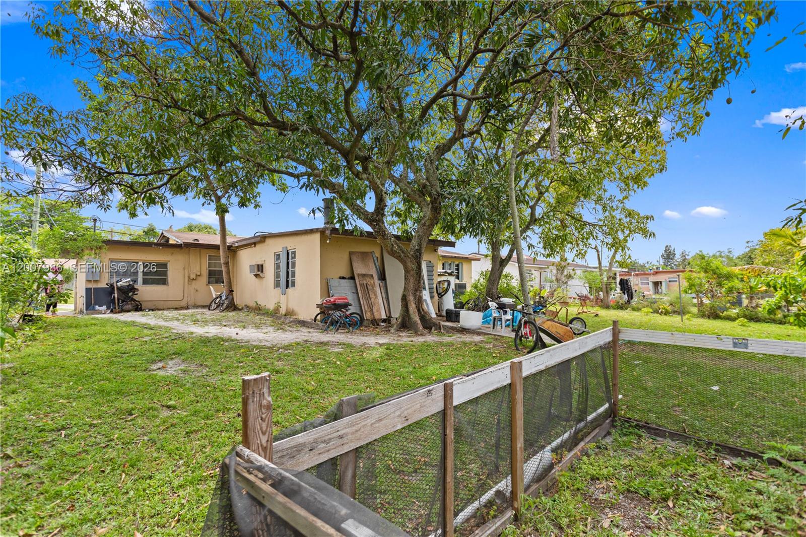 SILVER BLUE LAKE ESTATES - Residential