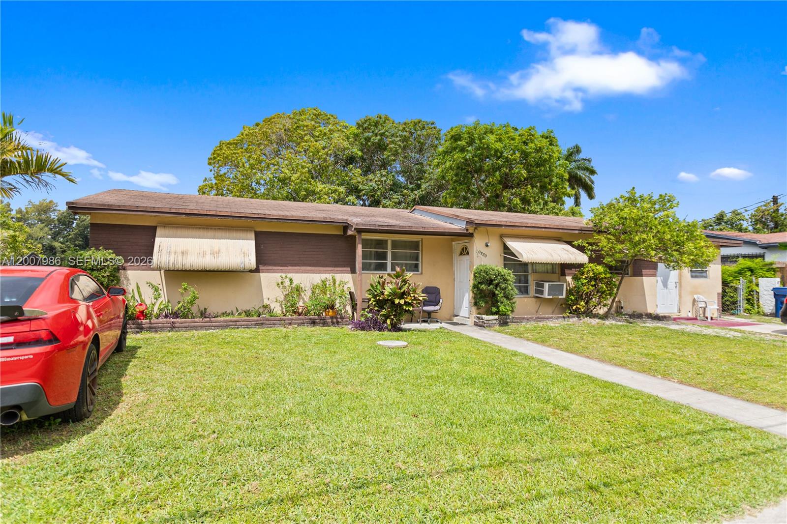 SILVER BLUE LAKE ESTATES - Residential