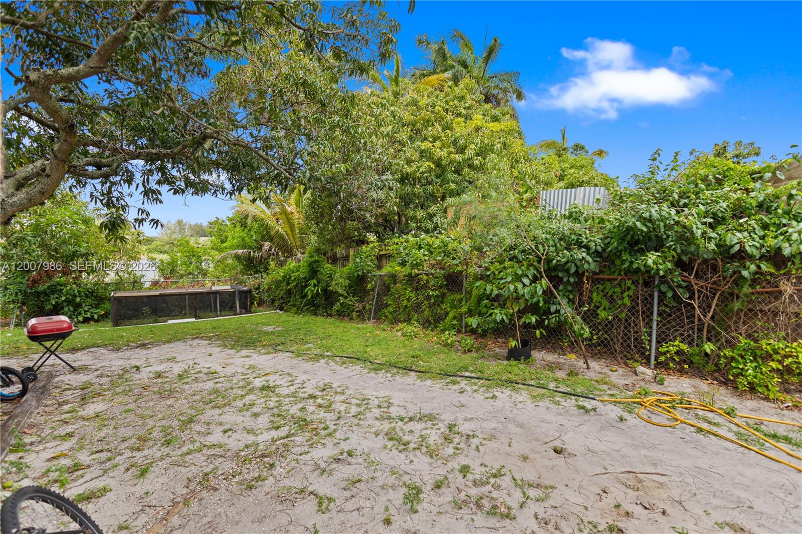 SILVER BLUE LAKE ESTATES - Residential