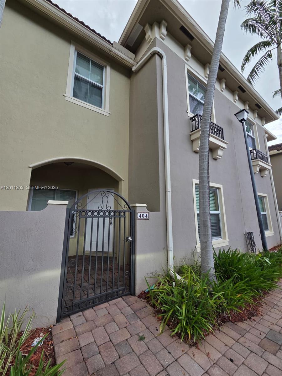 Beautiful Townhouse  3 bedrooms 3 1/2 baths in Tamarac. Gated community with pool. Freshly painted. Stainless steel appliances, granite countertops, all bedrooms are in the 2nd floor.  Family room and patio.