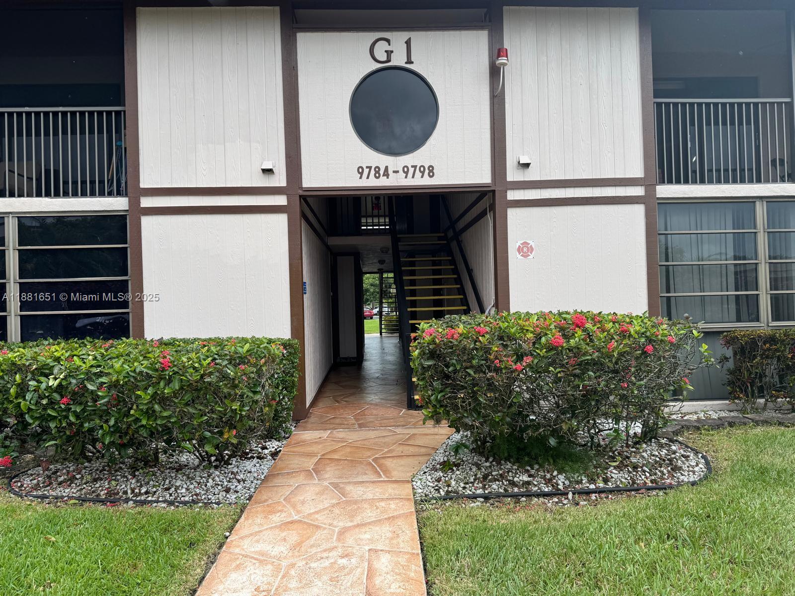 BELFORT CONDOMINIUM G - Residential