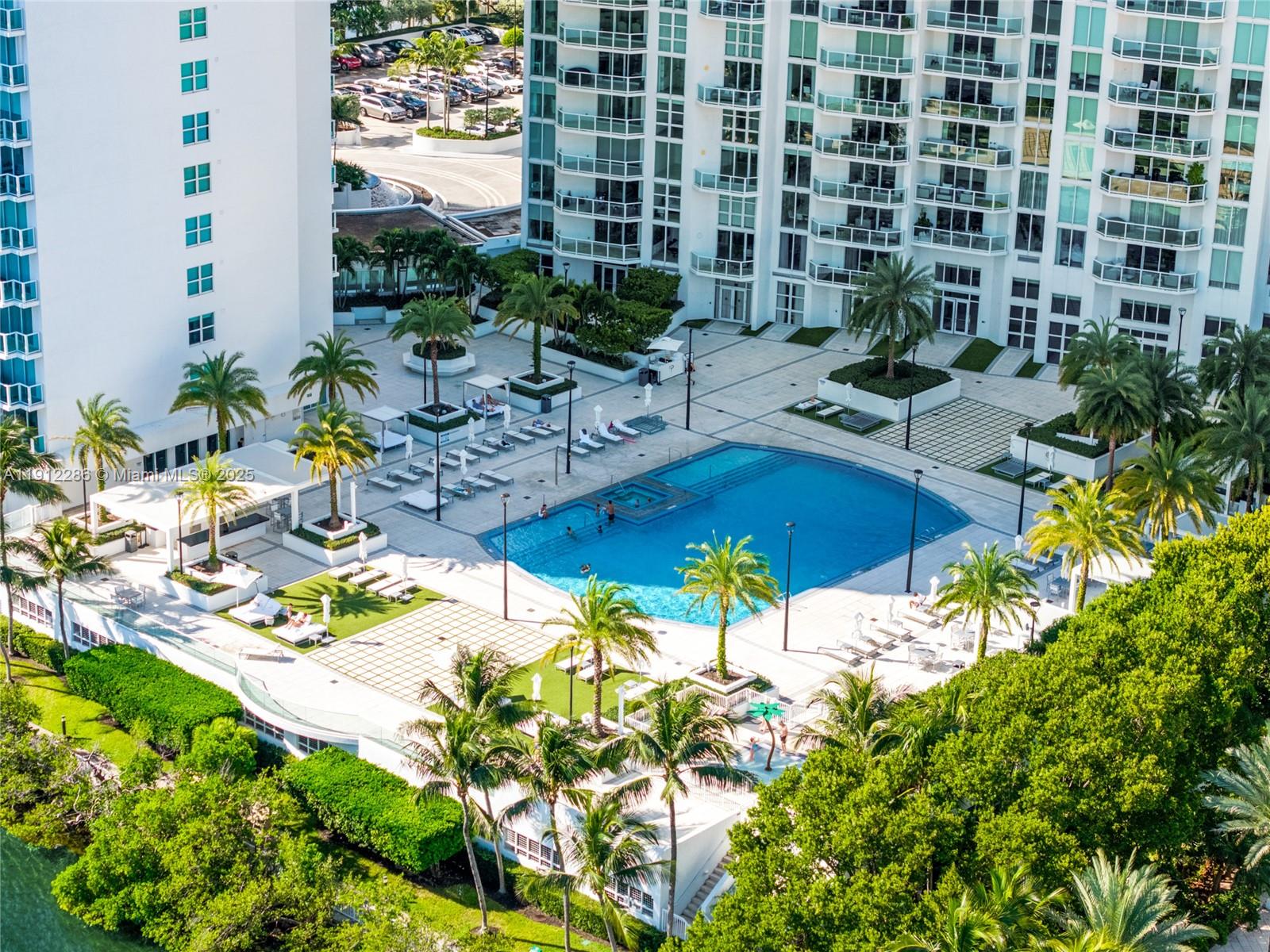 THE PENINSULA II CONDO - Residential