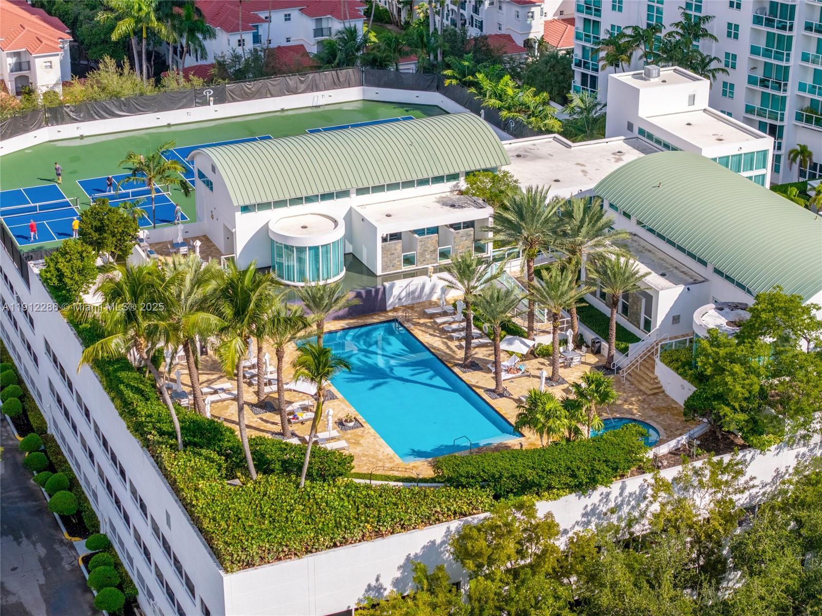 THE PENINSULA II CONDO - Residential