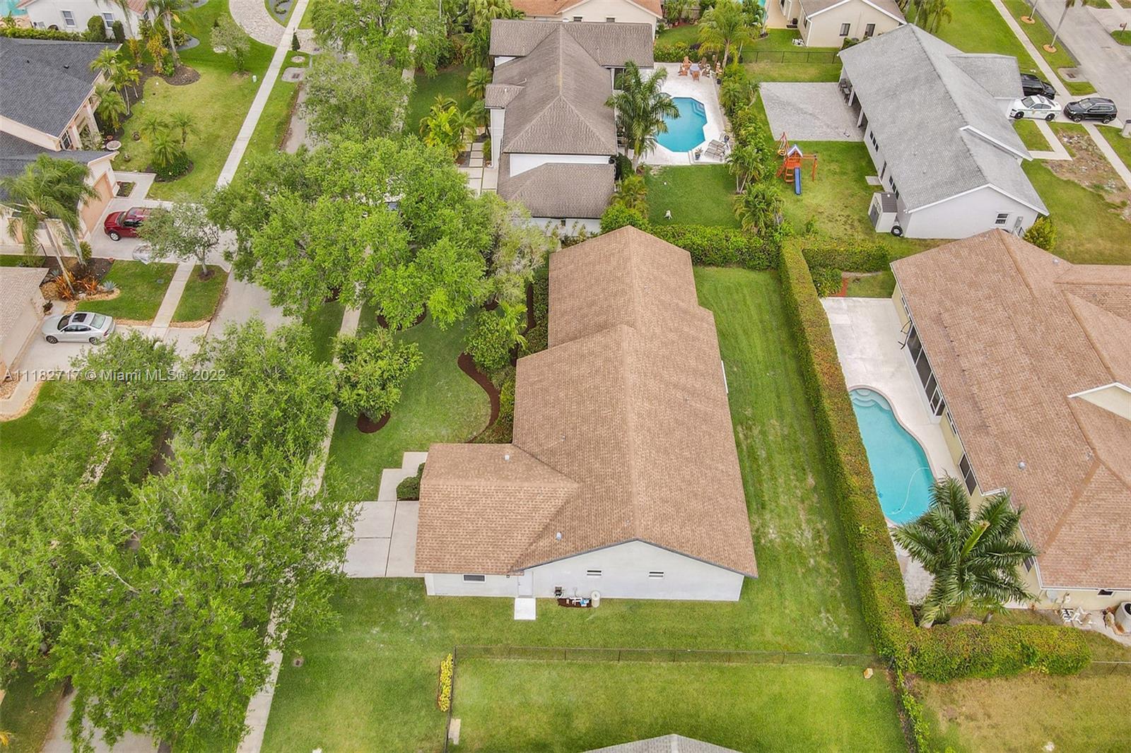 CHAPEL TRAIL REPLAT SEC T - Residential