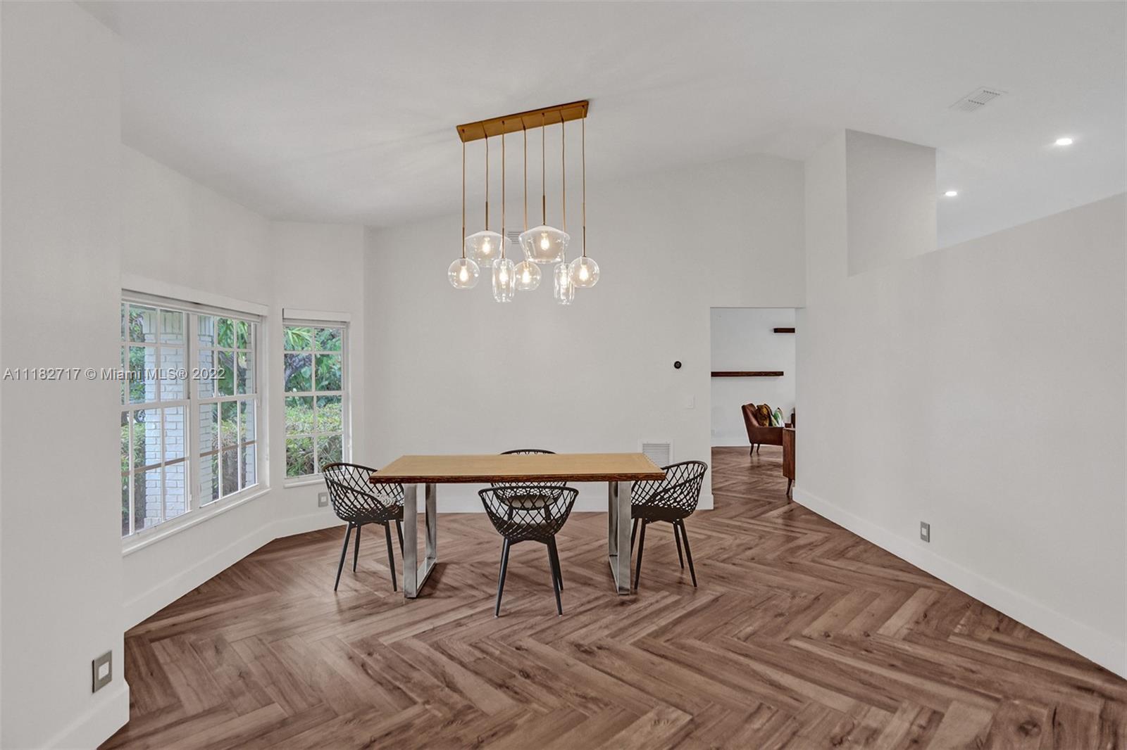 CHAPEL TRAIL REPLAT SEC T - Residential