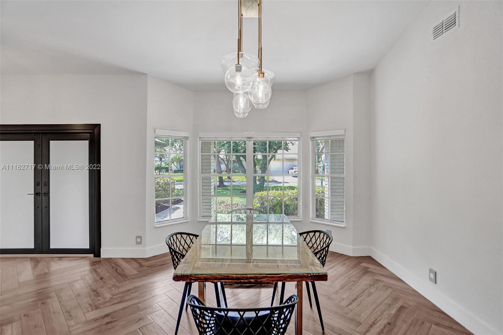 CHAPEL TRAIL REPLAT SEC T - Residential