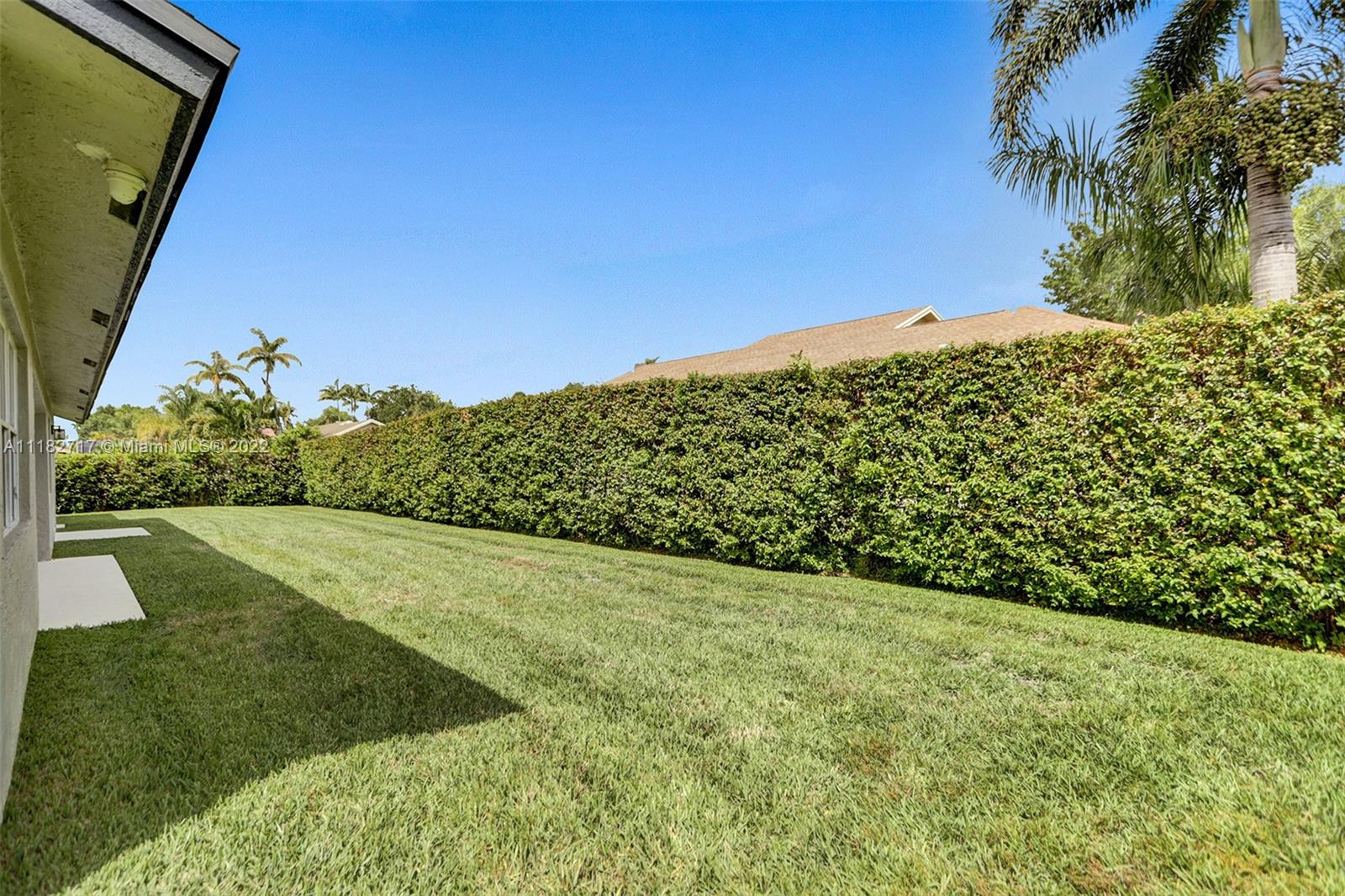 CHAPEL TRAIL REPLAT SEC T - Residential