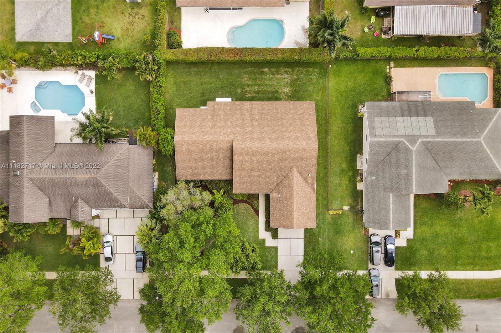 CHAPEL TRAIL REPLAT SEC T - Residential