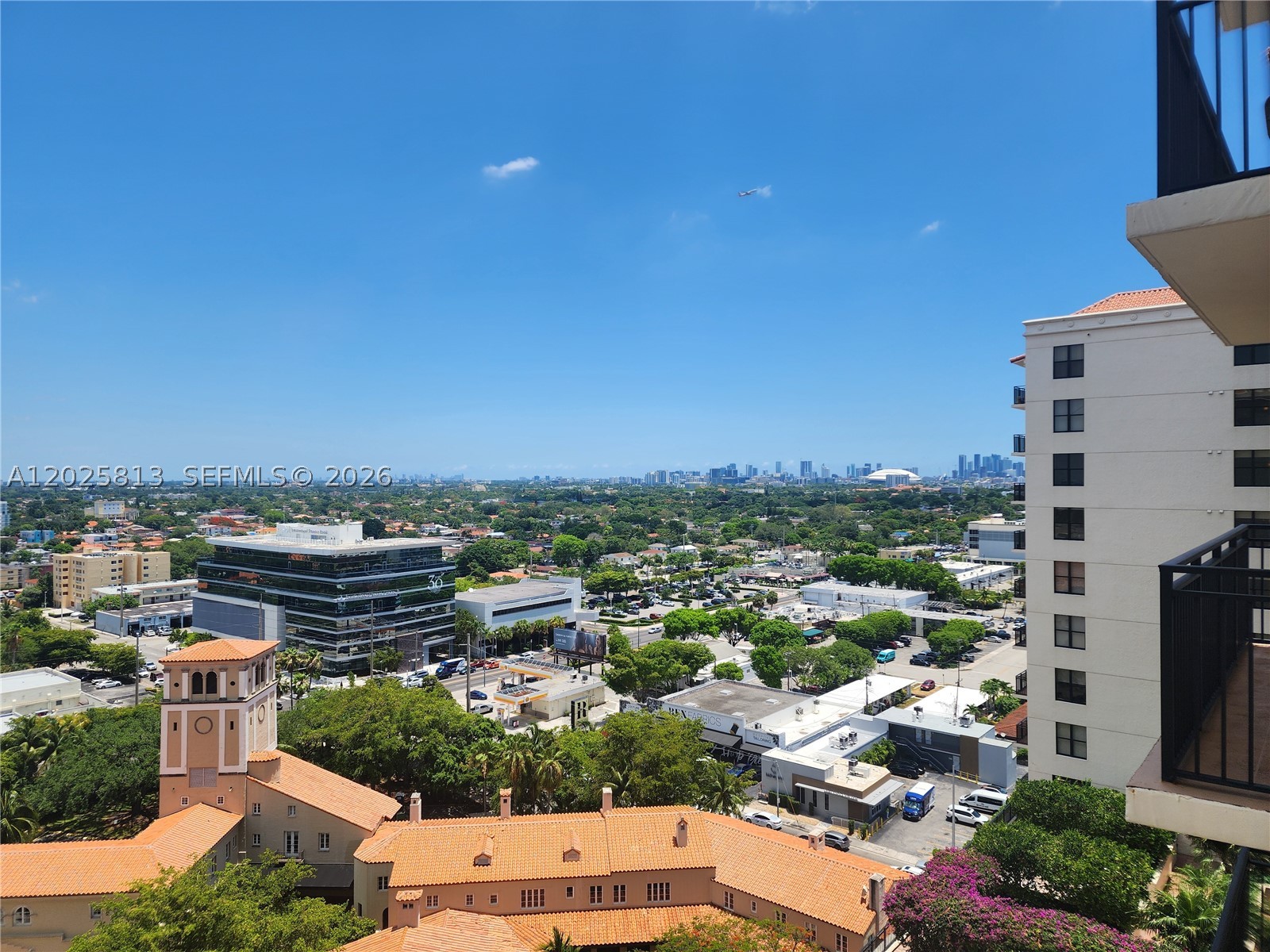 PUERTA DE PALMAS CONDO - Residential Lease