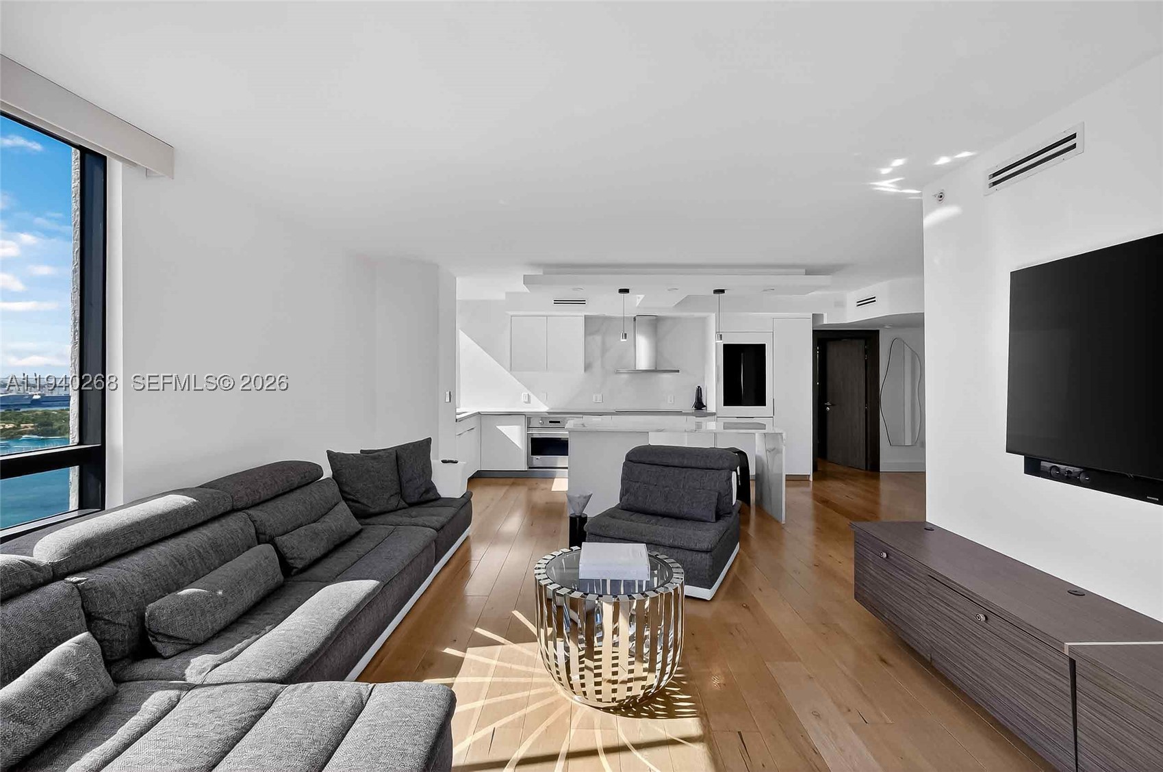 THE WAVERLY AT SOUTH BEAC - Residential