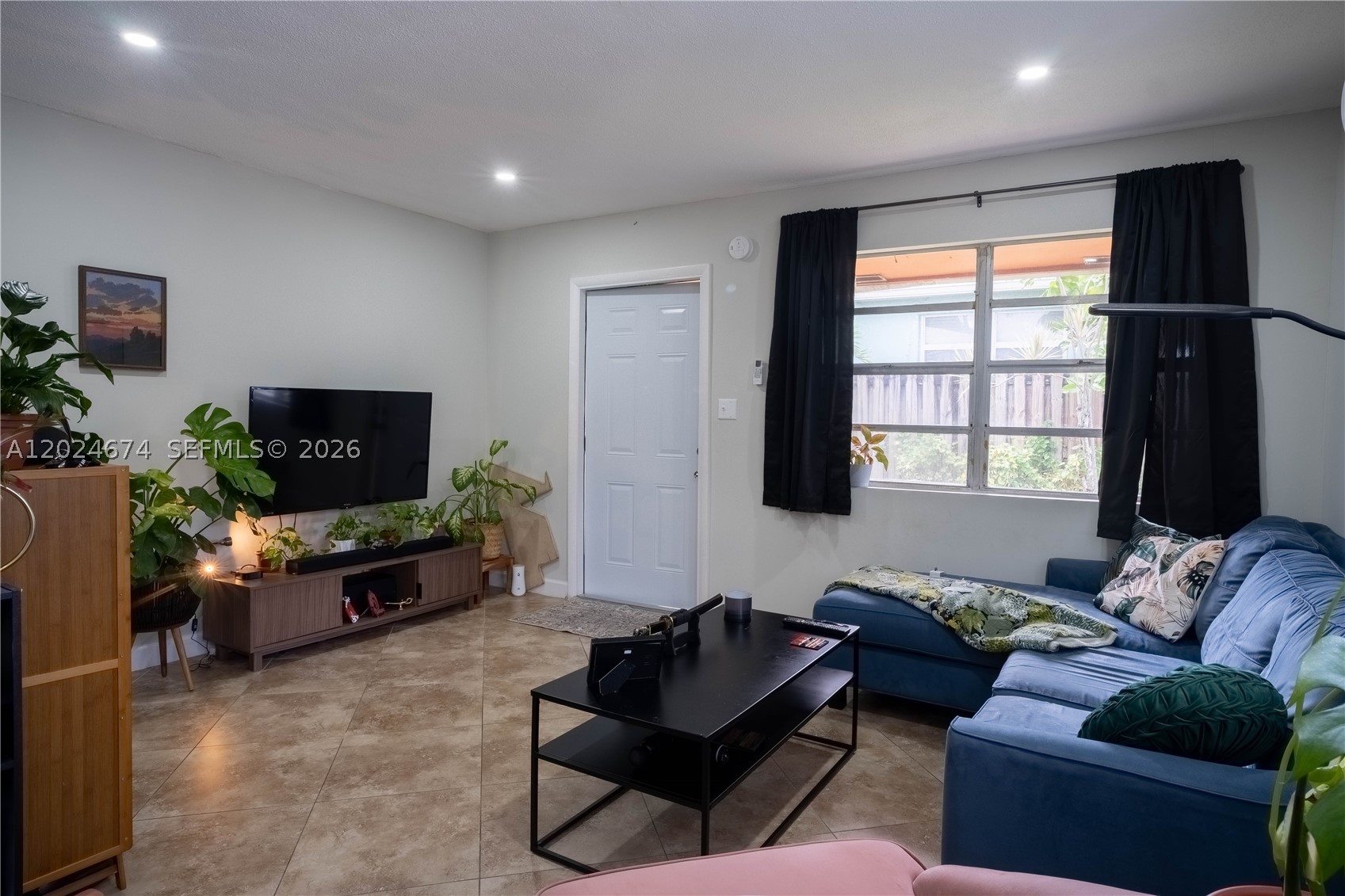 WOODLAWN - Residential Income
