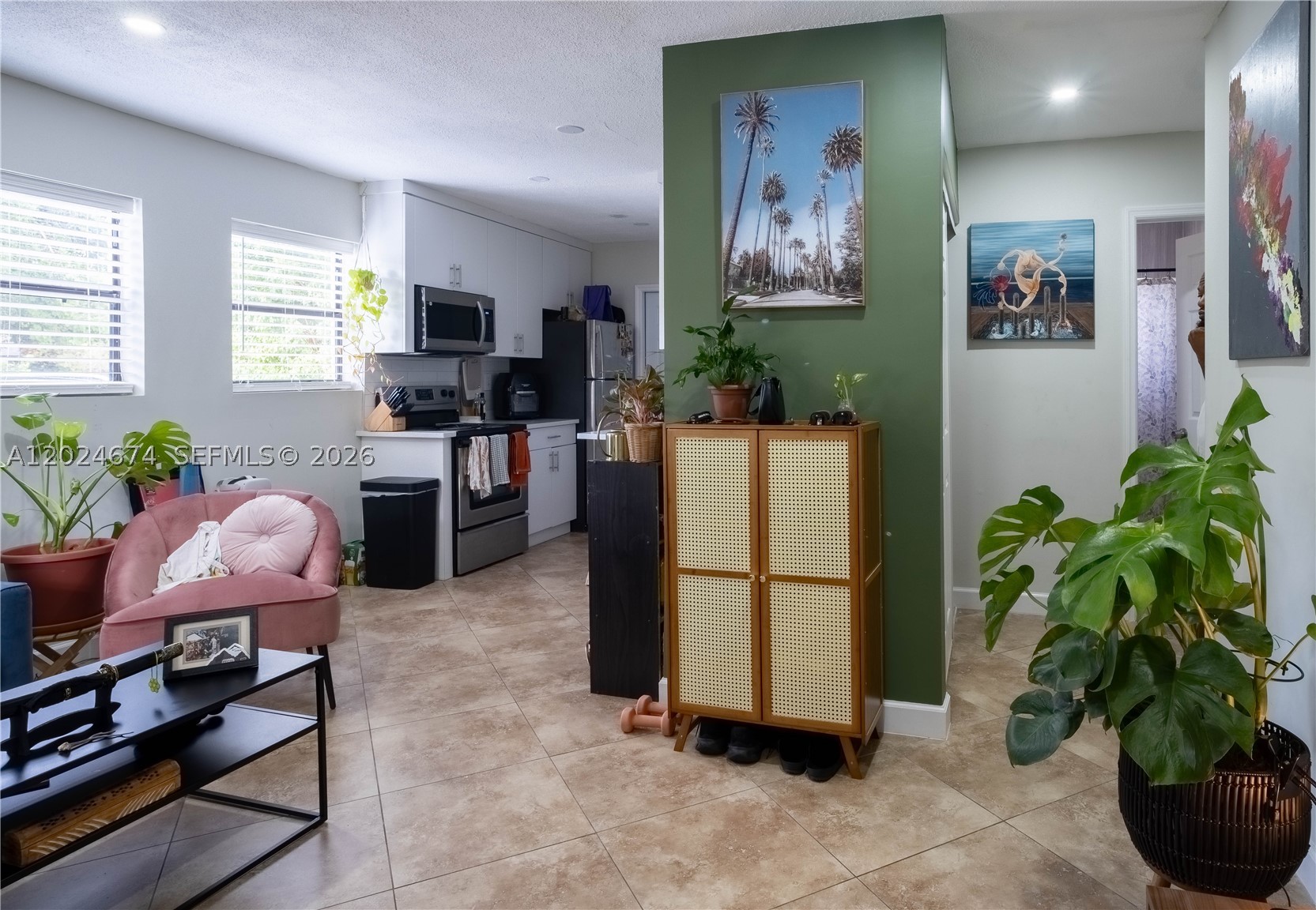 WOODLAWN - Residential Income