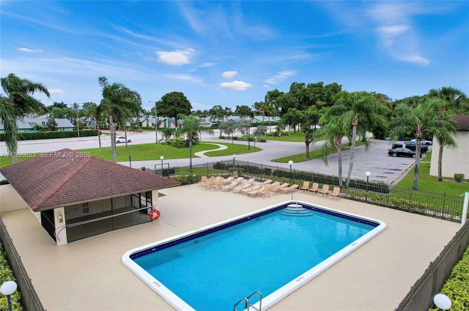 GABLES EAST OF BOCA BARWO - Residential