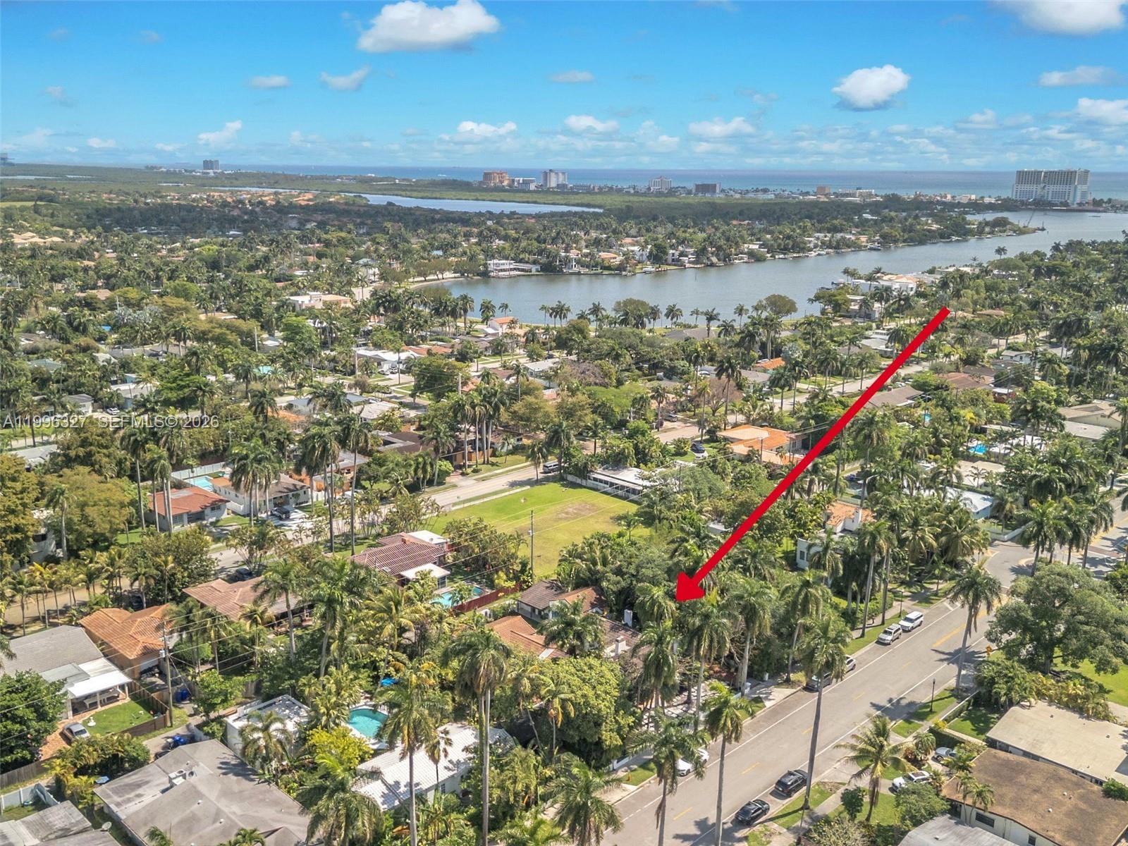 HOLLYWOOD LAKES SECTION - Residential