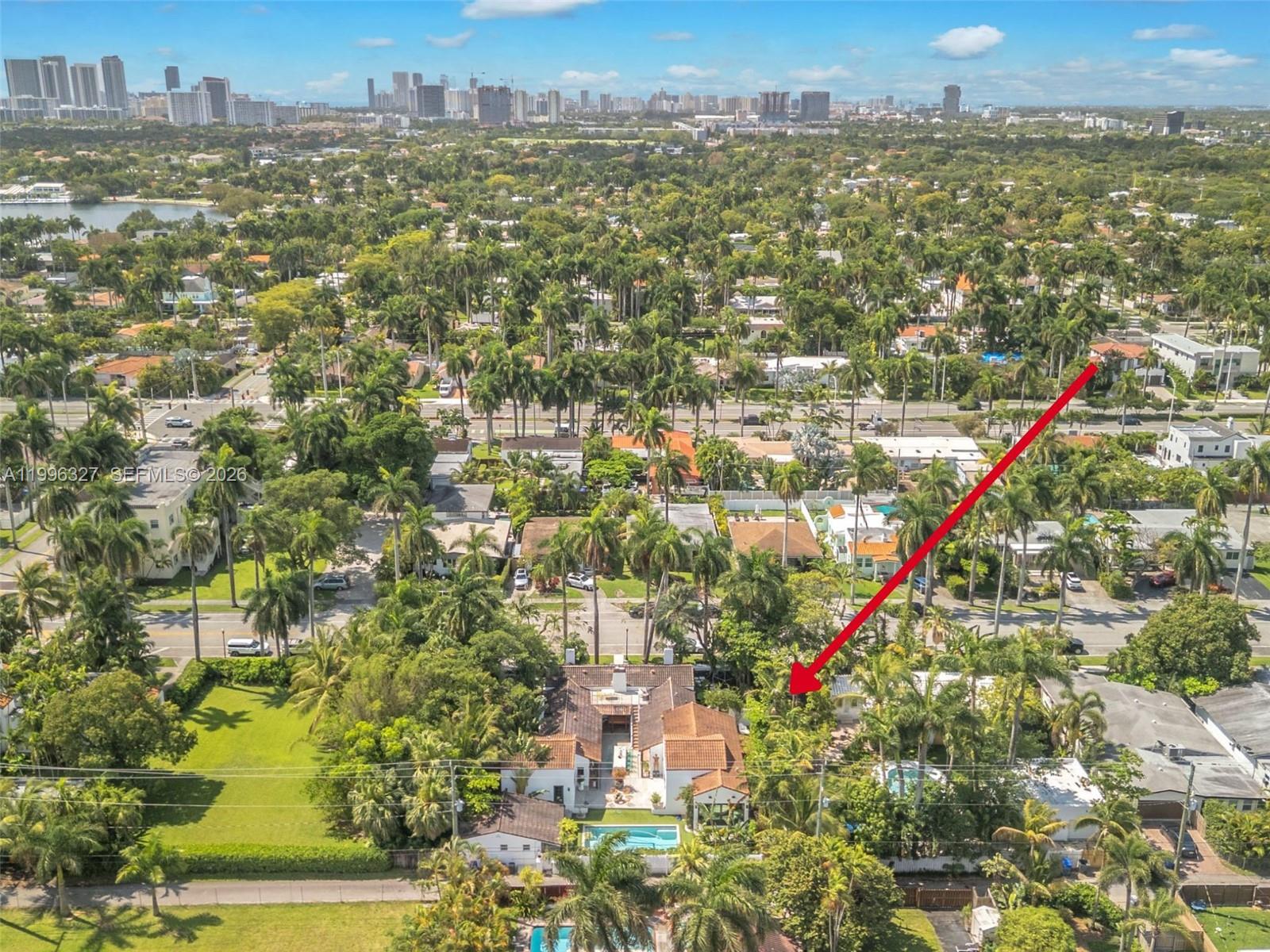 HOLLYWOOD LAKES SECTION - Residential