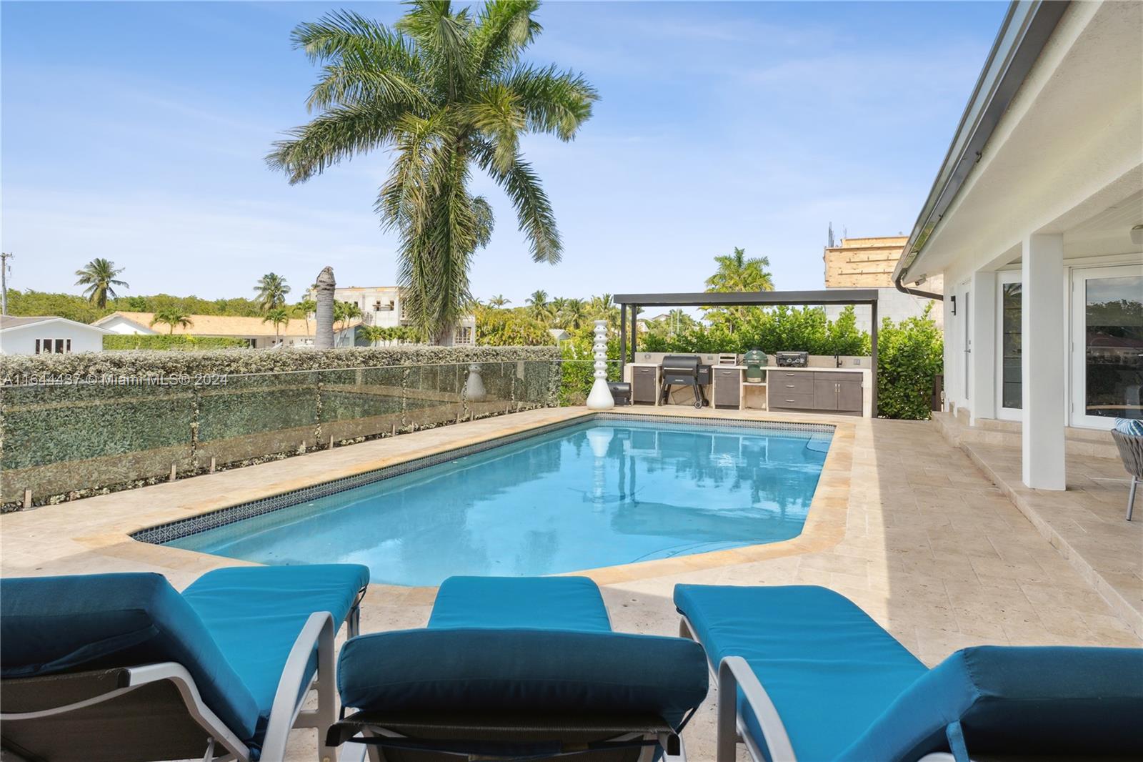 CORAL BAY SEC B - Residential